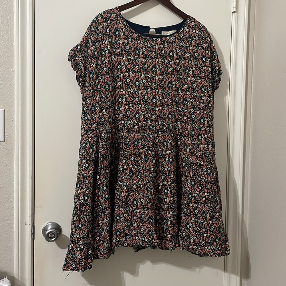 A Beautiful Soul Floral Casual Dress in Black and Pink Size 3X